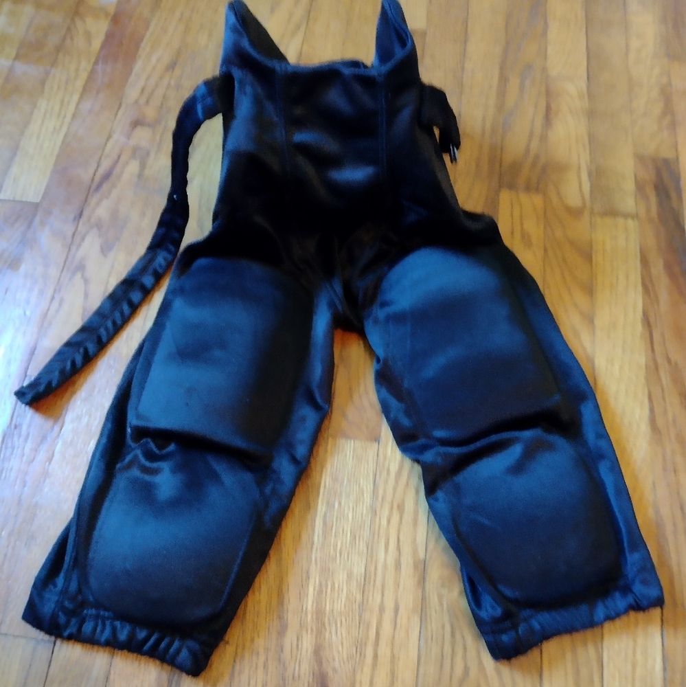 Boys Padded Football Pants Size XS/S